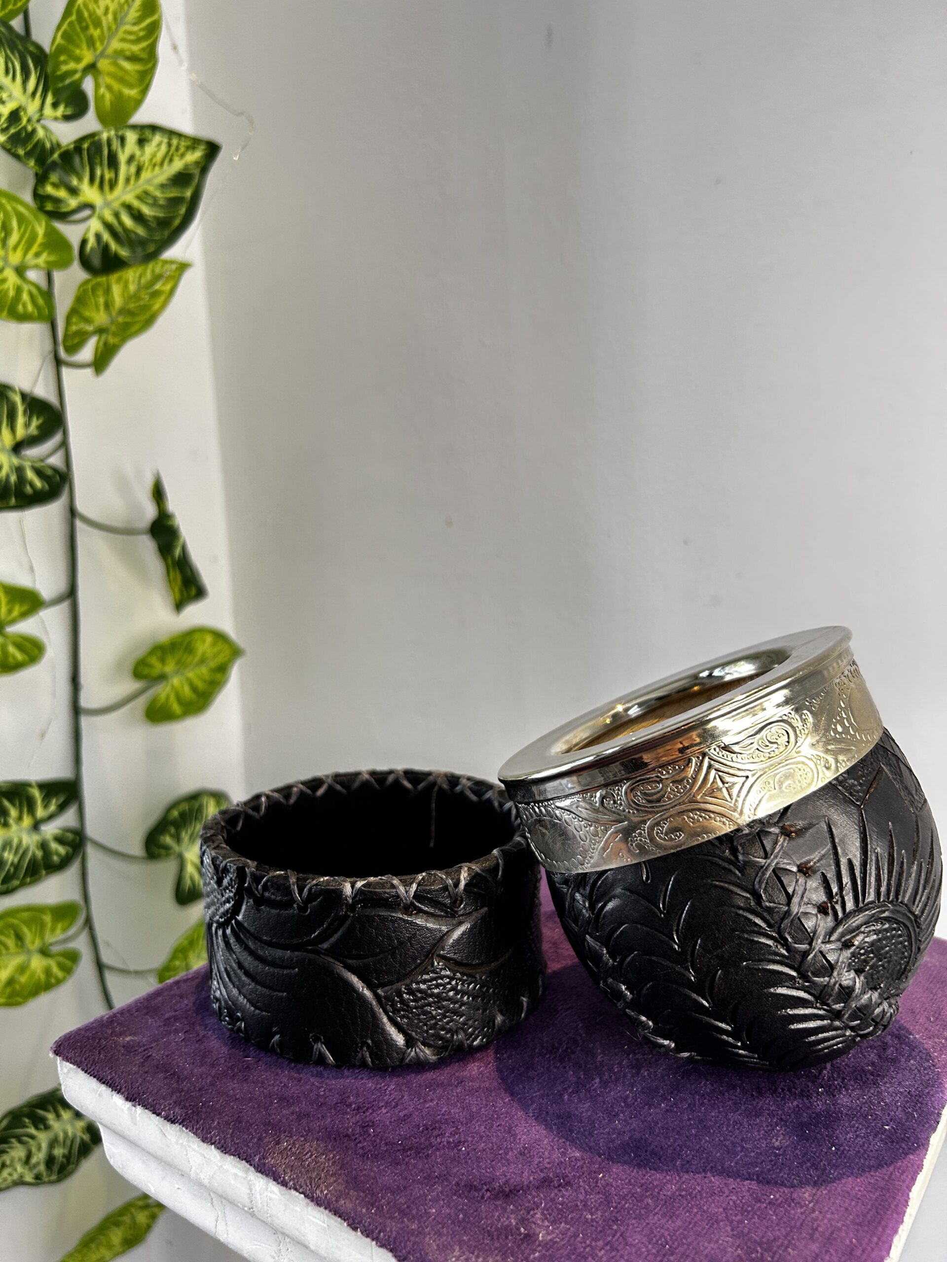 Imperial cuero repujado criollo - Image 2