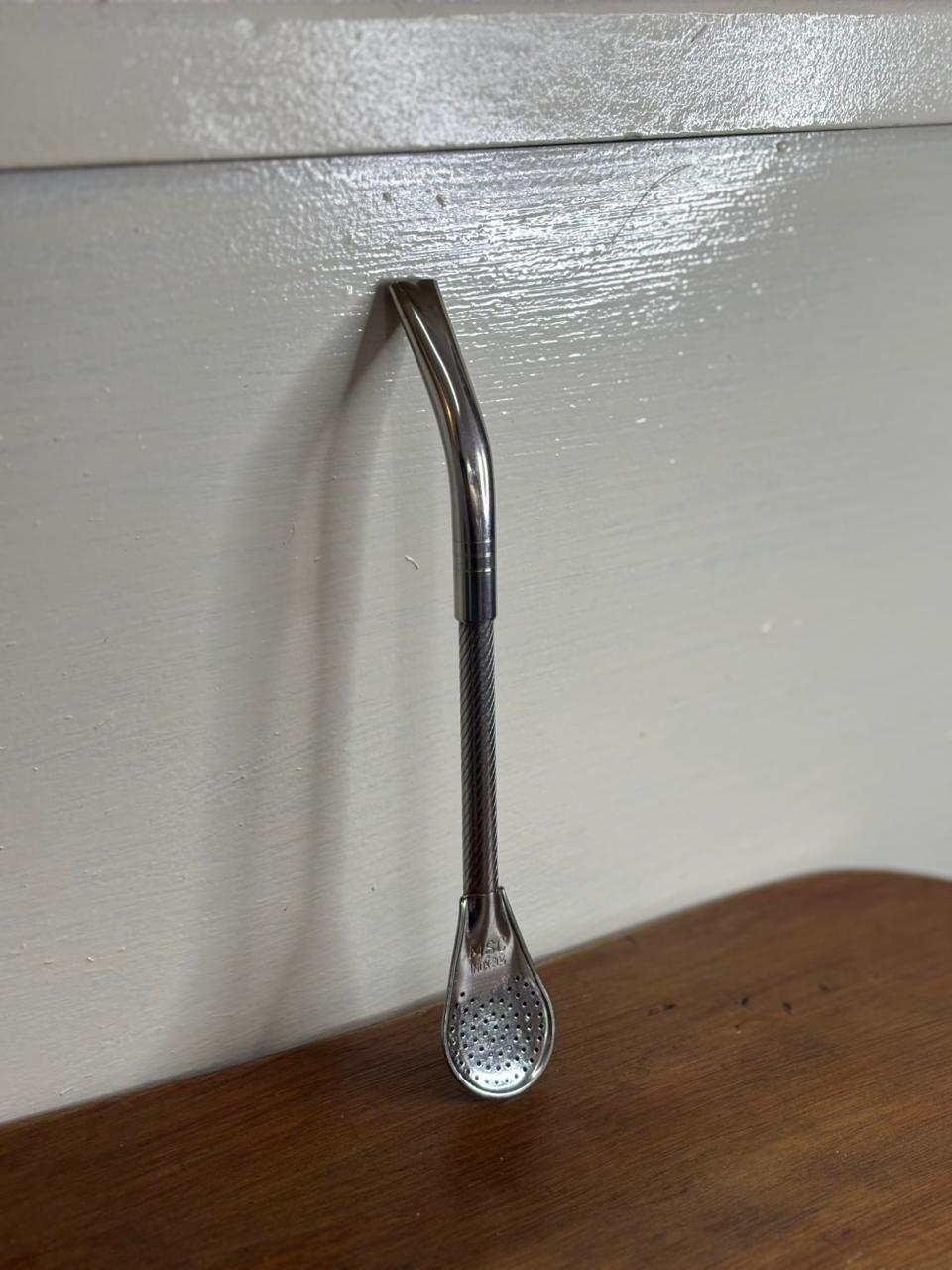 Pico de loro acero torneada