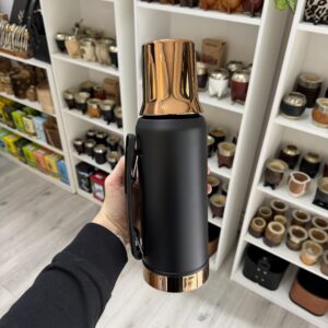 Termo system negro y dorado 1,2L