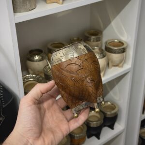 Torpedo repujado avejentado bolitas